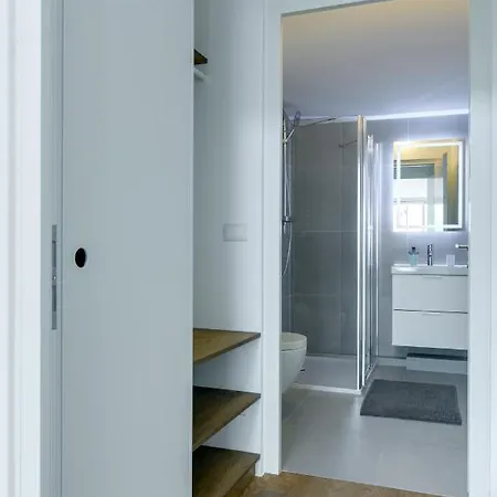 Sonnenuhr Apartment Bolzano