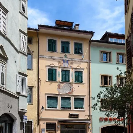 Sonnenuhr Apartment