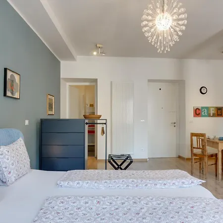 Apartment Sonnenuhr Bolzano